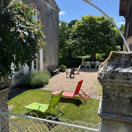 Chez Mathe Longere Charentaise בית נופש Cercoux