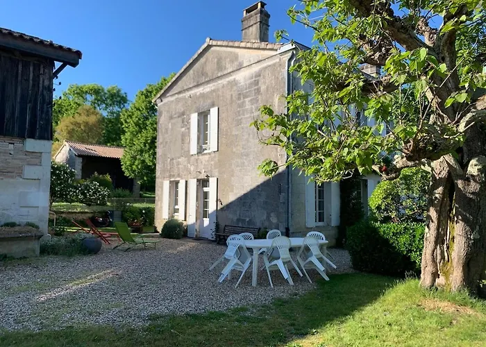 بيت للعطل Chez Mathe Longere Charentaise