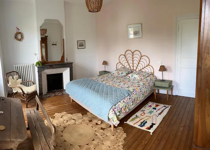 Chez Mathe Longere Charentaise بيت للعطل *